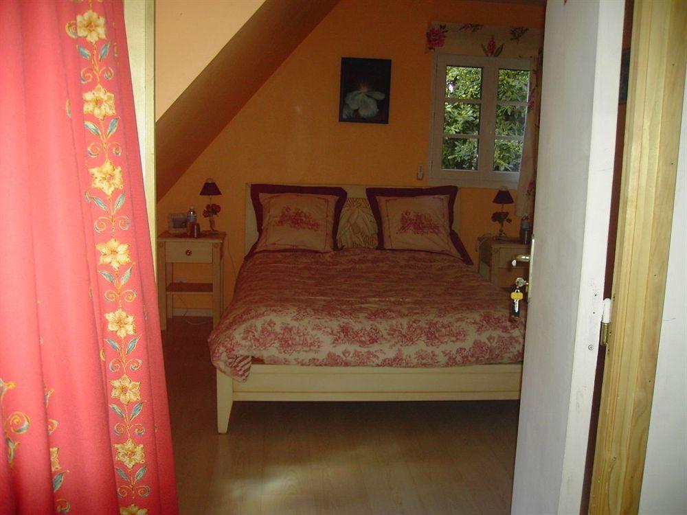 Aggarthi Bed&Breakfast Bayeux Bagian luar foto