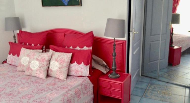 Aggarthi Bed&Breakfast Bayeux Bagian luar foto
