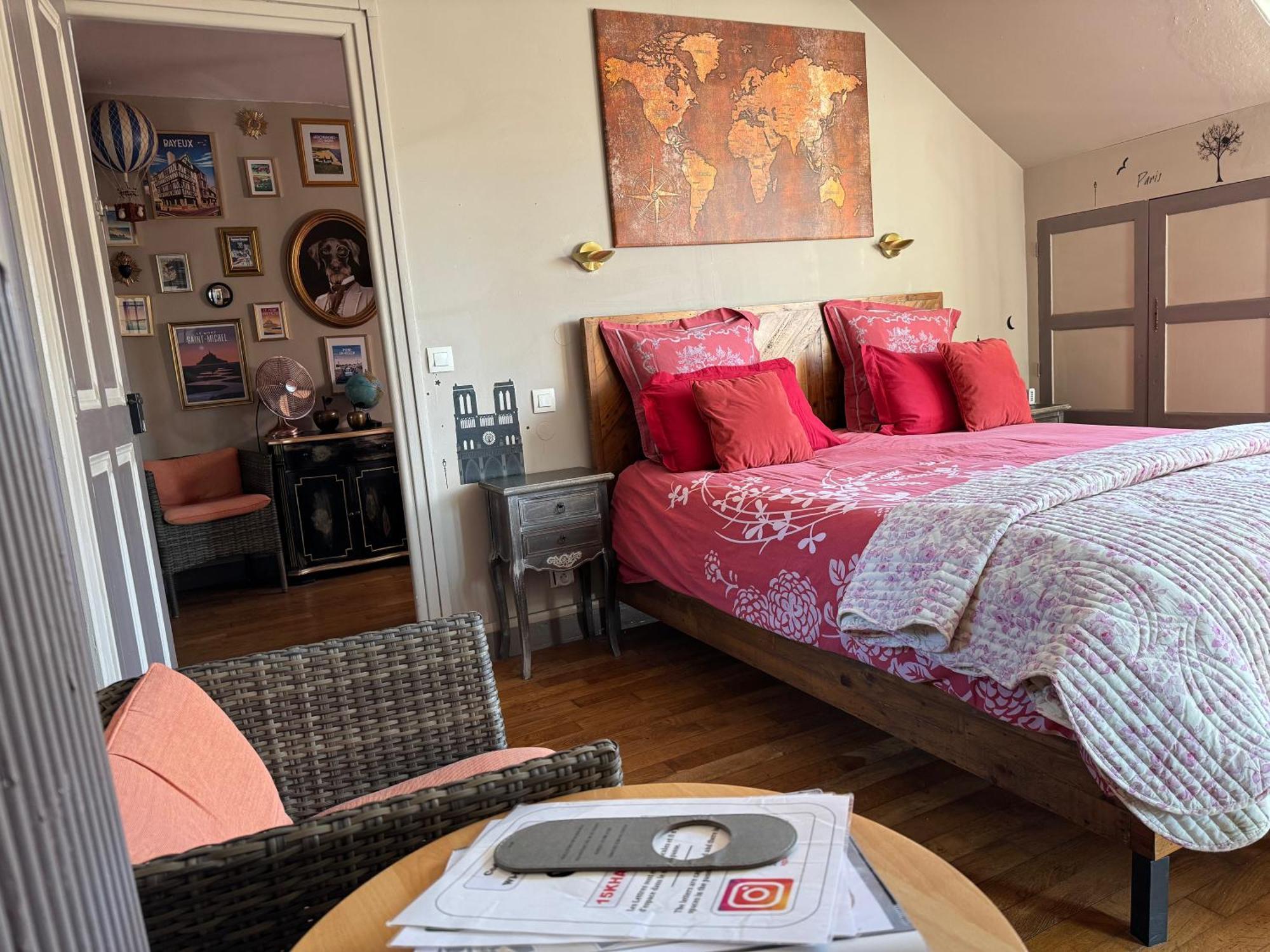 Aggarthi Bed&Breakfast Bayeux Bagian luar foto
